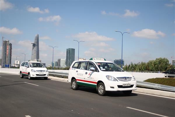  TP.HCM giảm nhẹ giá cước taxi, Hà Nội vẫn trì hoãn